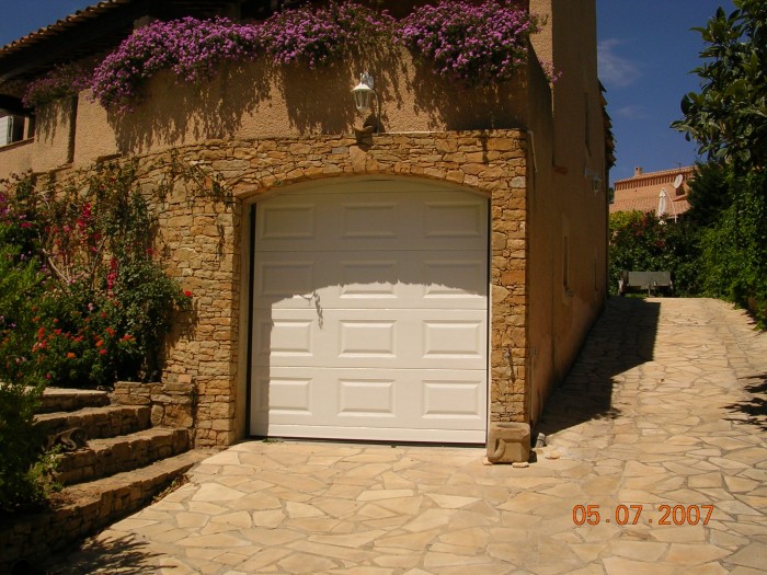 porte-garage-sectionnelle-cassette