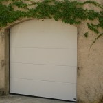 porte-garage-sectionnelle-lisse